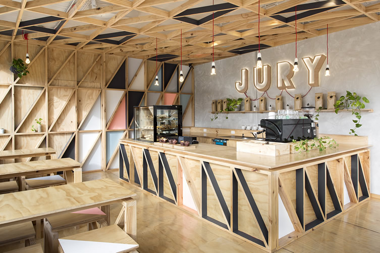 jurycafemelbourne1753.jpg