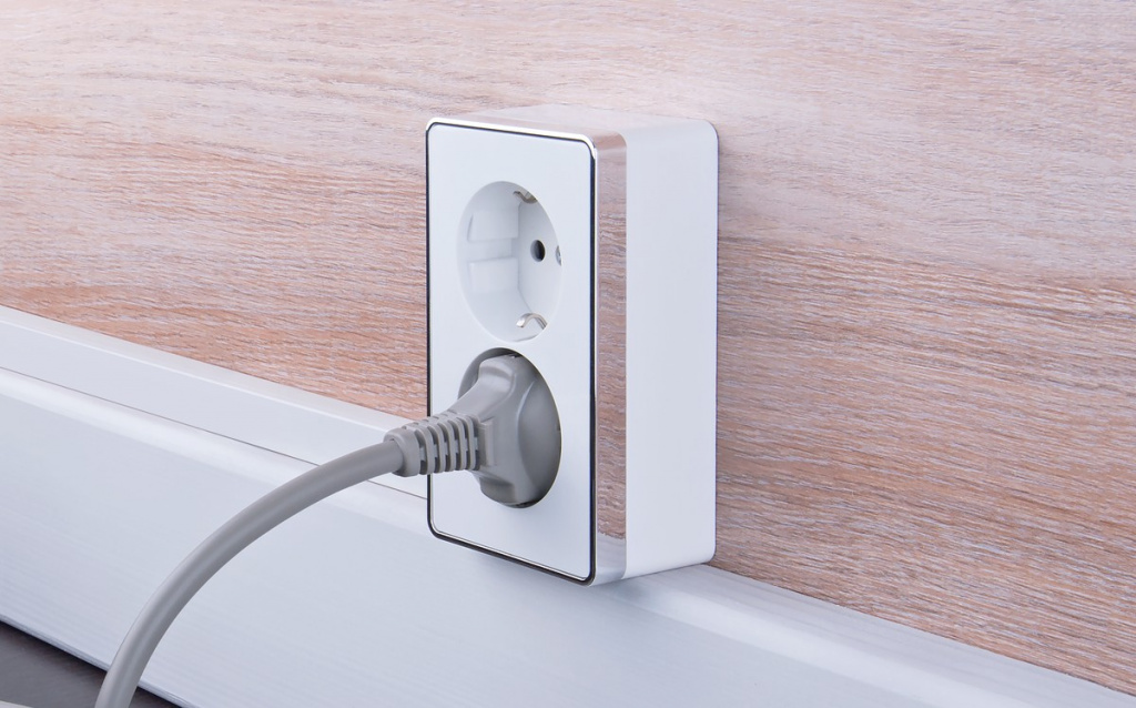 gallant-white-socket-2-x-photo-2.jpg